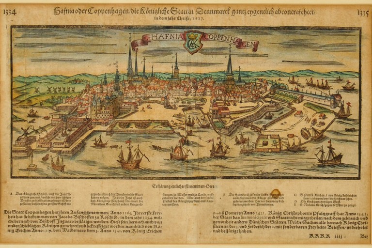 Vi sætter vore spor på toppen af historiske lag.</br>Hafnia Copenhagen' Kort over København 1627