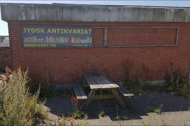 Hvad gemmer der sig langs busrute 15 i Aarhus</br>ved J. P. Larsensvej